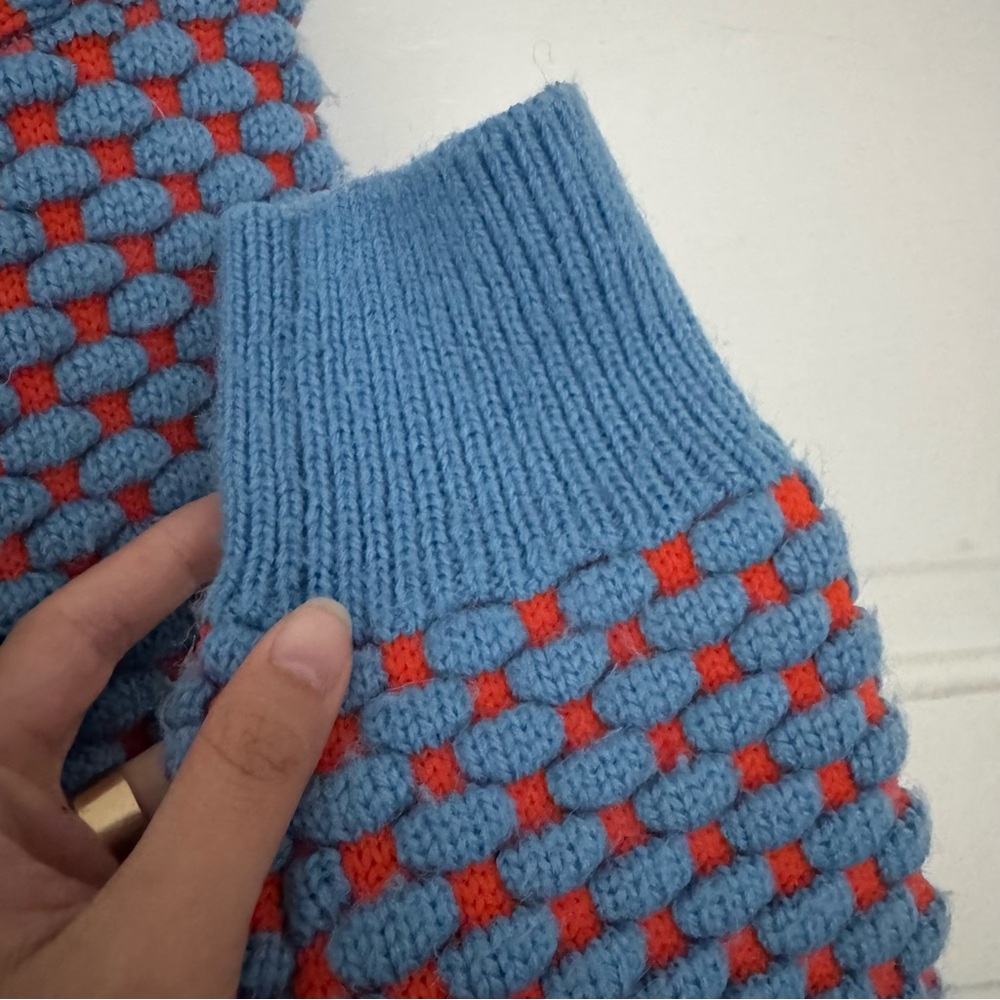 H&M Pattern Knit Sweater - Picture 4 of 8